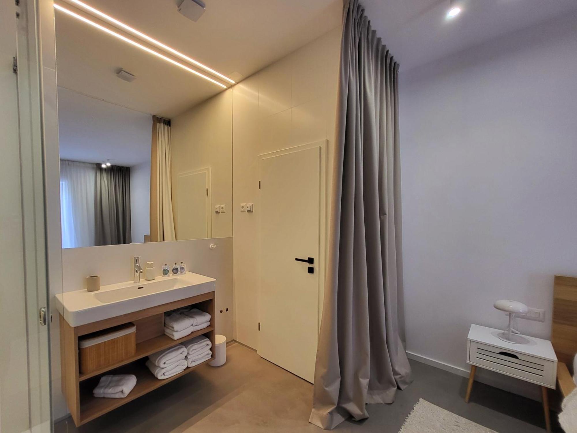 Firefly Luxury Apartment With Private Whirlpool Задар Екстериор снимка